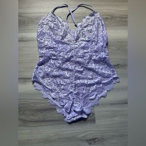 Elegant Lace lingerie in Lavender